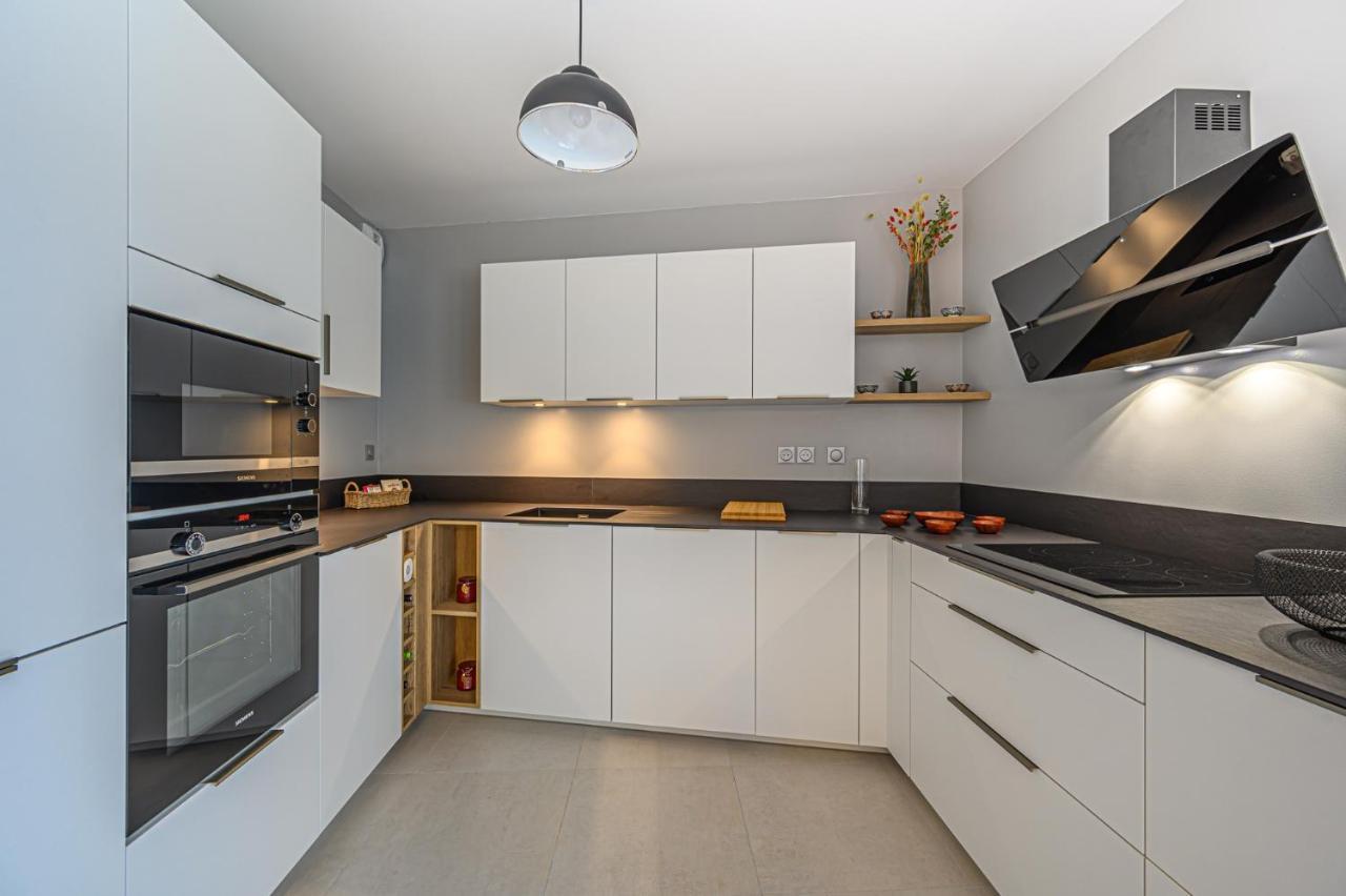 Appartement L'Audacieux - Appt Neuf Avec Vue Sur Les Toits à Vannes Extérieur photo