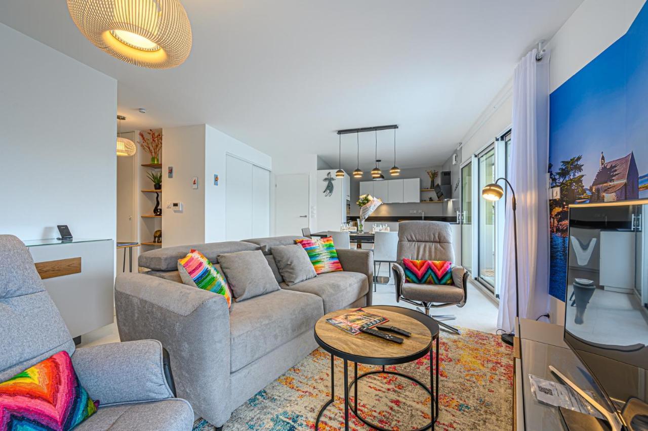 Appartement L'Audacieux - Appt Neuf Avec Vue Sur Les Toits à Vannes Extérieur photo